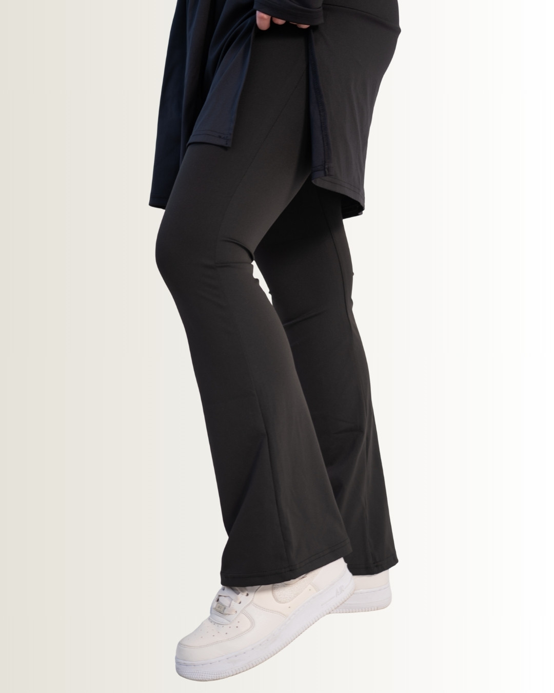 Quwa Flared Leggings